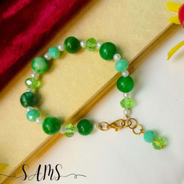 Handmade Bracelet For Girls Beads and Crystals Bl-2672-014