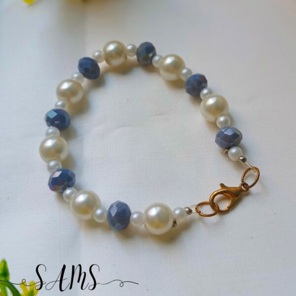 Pearl and Beads Bracelets FOr Girls and Womens TL-2672-015