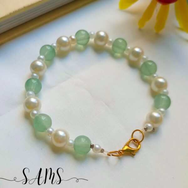 Pearl and Beads Bracelets FOr Girls and Womens TL-2672-011